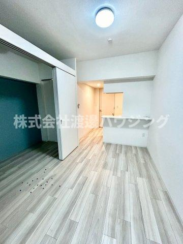 セレニテ江坂アリアの居間・リビング