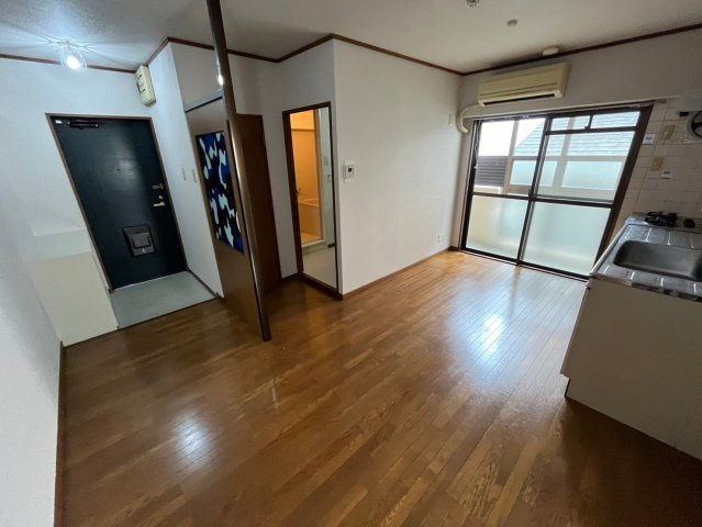 フラッツエムズの居間・リビング