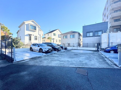 【駐車場】 | 市が尾南パークホームズ | ◆機械式の駐車場も完備しております！