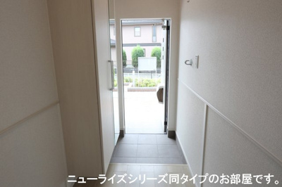 【玄関】 | レジデンスＭＯＧⅡ　Ａ