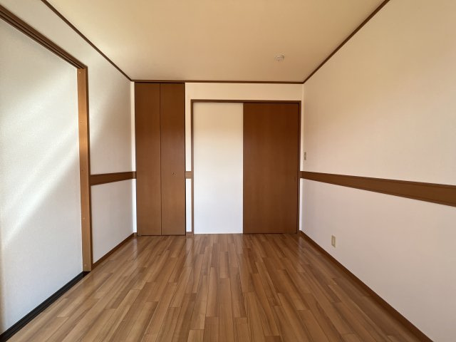 エクレールＣ棟の寝室