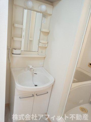 【洗面所】 | スカイメゾン八番館 | 洗髪洗面化粧台