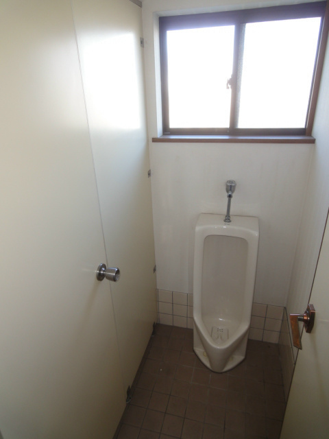 三方原町貸事務所のトイレ