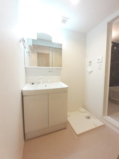 【洗面所】 | フィオーレ降松Ｙ | コンパクトで使いやすい洗面所