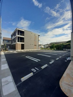 【駐車場】 | フィオーレ降松Ｍ＆Ｓ | 車をお持ちの方に嬉しい駐車場付きの物件です