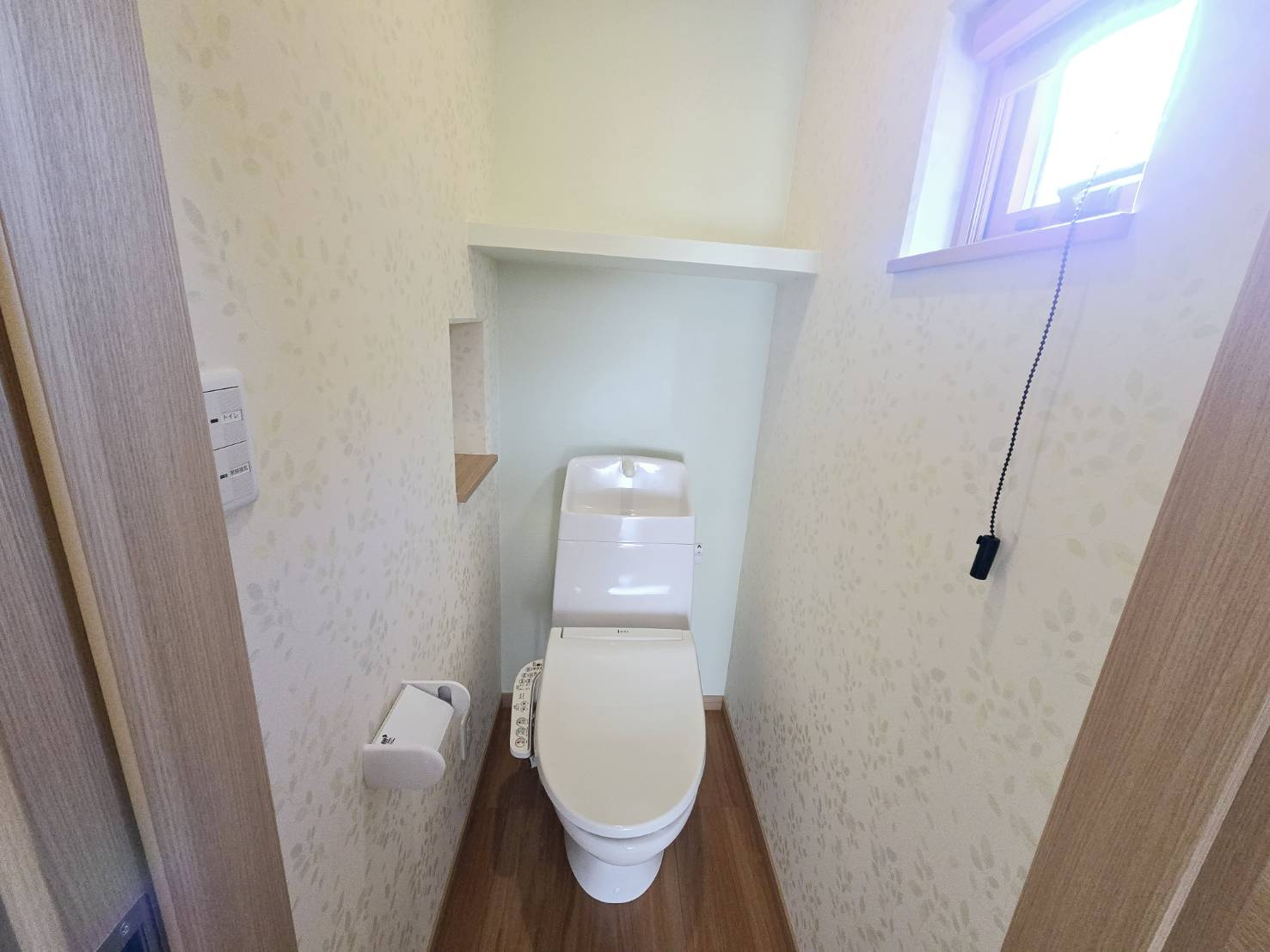 八戸市大字白銀町字白浜道のトイレ