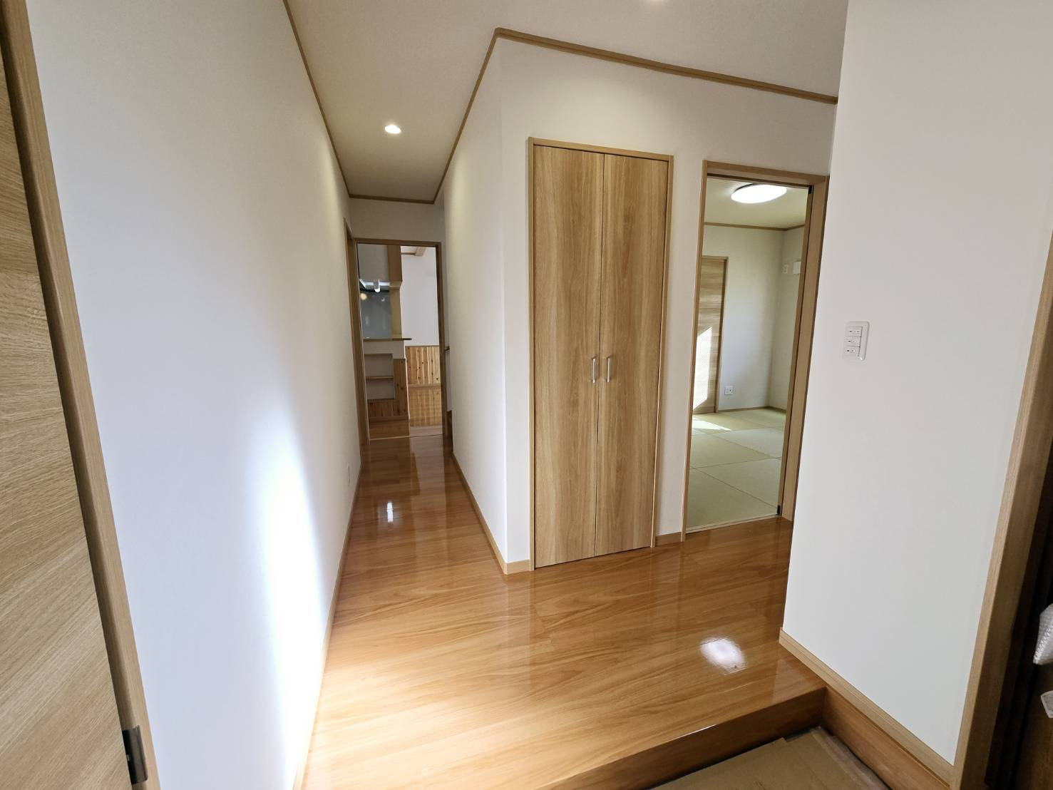 八戸市大字白銀町字白浜道の玄関