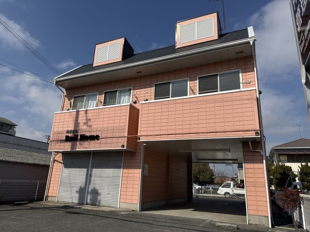 フォレスト