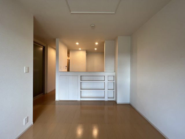 スカイ・ガーデンズの居間・リビング