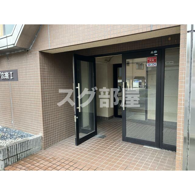ライフステージ広瀬京田Ⅱのエントランス