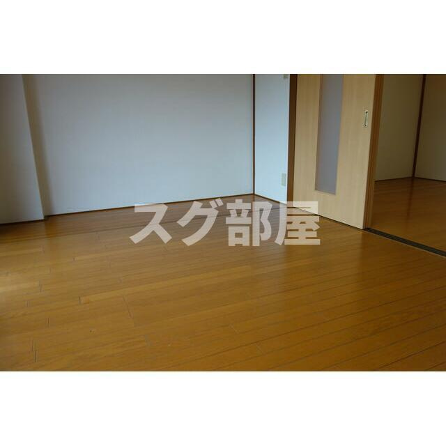 ライフステージ広瀬京田Ⅱの洋室