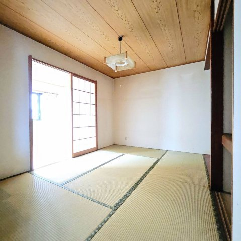 下佐野町700-10の和室