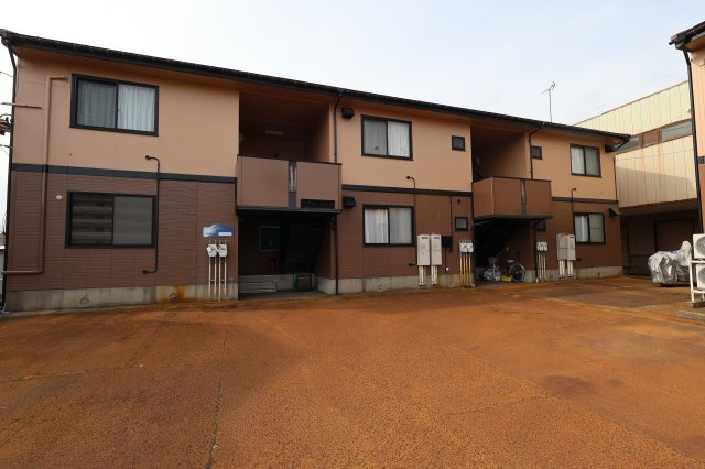 セジュール・イーストA棟の外観