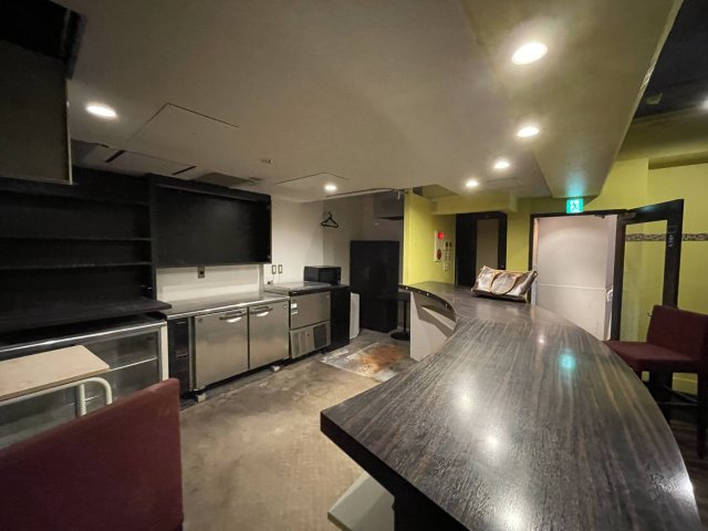 【内装】 | 松戸駅徒歩1分 秀姫駅前ビル B1階 19坪 バー居抜き