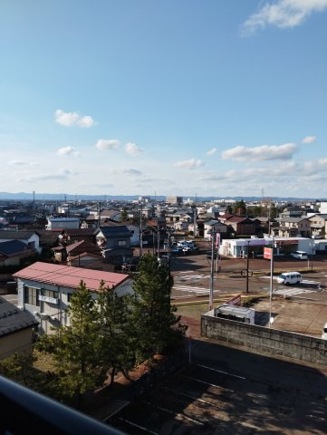 クレスト本町の展望