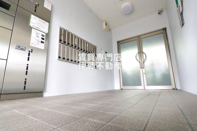 グラン アルカンシエルのエントランス|オートロック・防犯カメラ