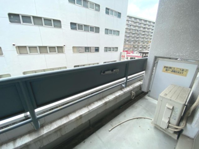 【バルコニー】 | 笹塚総榮ビル(そうえい)
