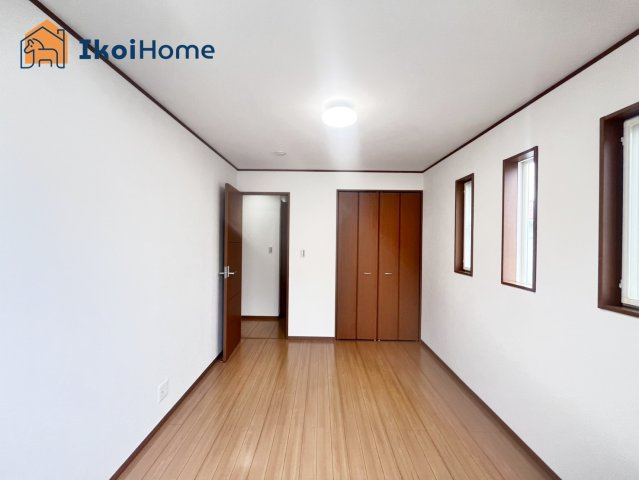 神戸市西区玉津町今津　中古一戸建の寝室|【ホームページに現地動画掲載中】●年中無休：当日予約可●オプションでフローリング強化コーティング有