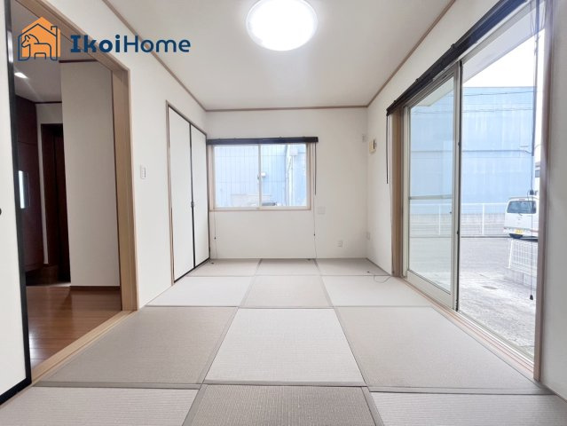 神戸市西区玉津町今津　中古一戸建の寝室|【ホームページに現地動画掲載中】●年中無休：当日予約可●全室２面採光で明るいです