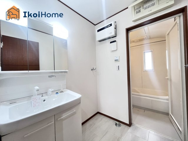 神戸市西区玉津町今津　中古一戸建の洗面所|【ホームページに現地動画掲載中】●年中無休：当日予約可●洗濯パン未設置。約5000〜15000円で可