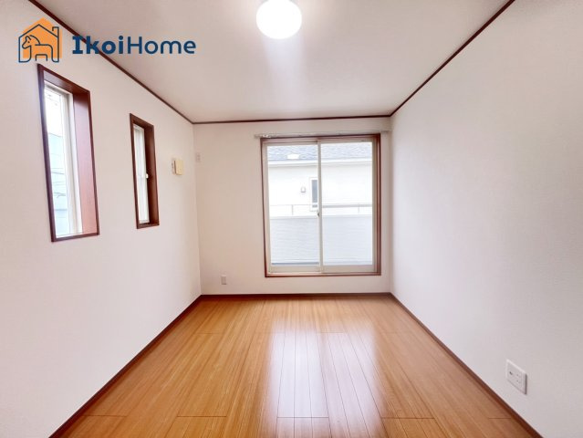 神戸市西区玉津町今津　中古一戸建の内装|【ホームページに現地動画掲載中】●年中無休：当日予約可●テレワークスペースなどに最適です。