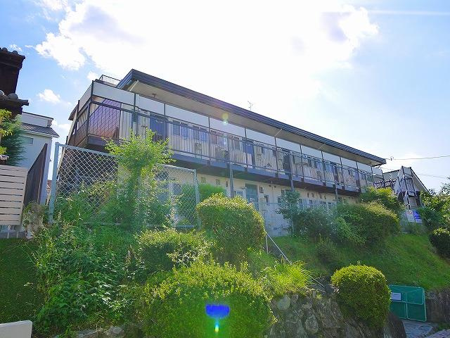 ハイツ葵の外観