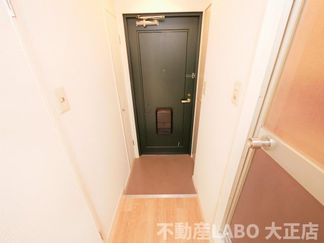 レガーレ玉出の玄関