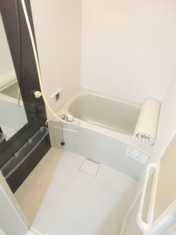 サニーコートⅡの浴室|お風呂で日々の疲れを落としましょう