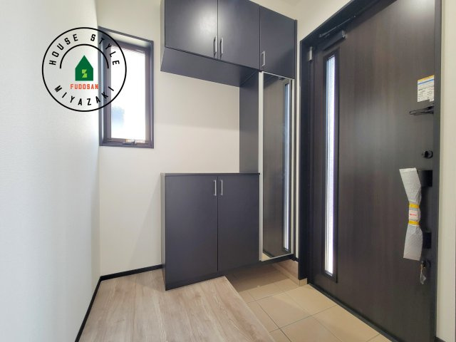 パティオニュータウン北高鍋（16号棟）の防犯設備|二重ロックでしっかり防犯対策ができます。