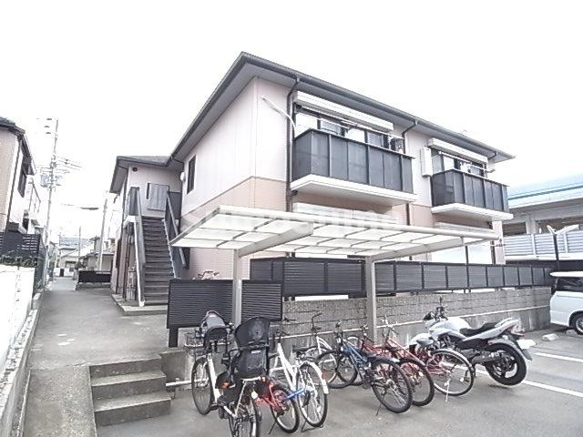 神戸市東灘区魚崎中町２丁目のアパート