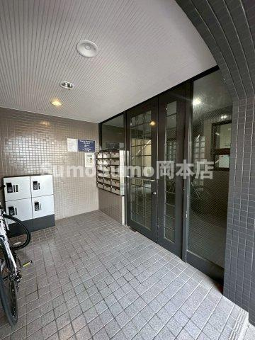 ドムールコスモス甲南町のエントランス|エントランスです