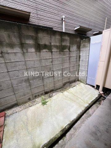 花ハイツのバルコニー|お庭でゆったりと過ごせます