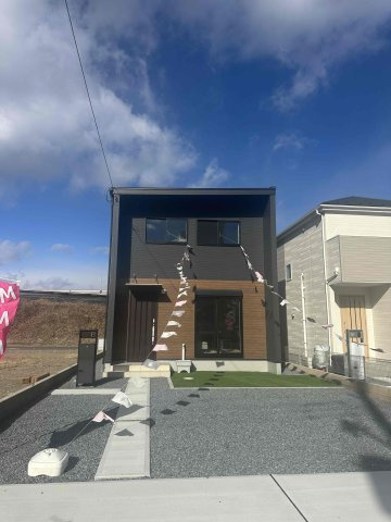 玉村町福島23-1期(全12区画）7号棟の前面道路含む現地写真