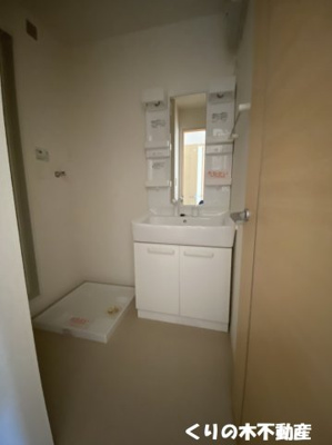 【洗面所】 | ブローテ | 反転タイプのお部屋の写真です（現況を優先致します）