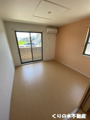 【居間・リビング】 | ブローテ | 反転タイプのお部屋の写真です（現況を優先致します）