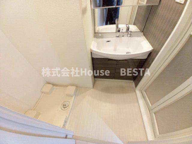 エスリード神戸三宮ヒルズの洗面所