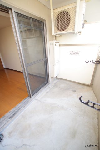ＡＤ天神橋　仲介手数料無料のバルコニー