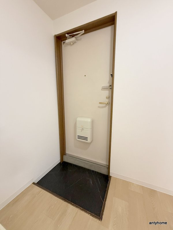 プレール新町の玄関