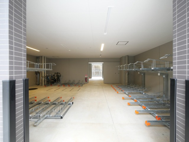 大阪市北区豊崎６丁目の賃貸マンションのロビー