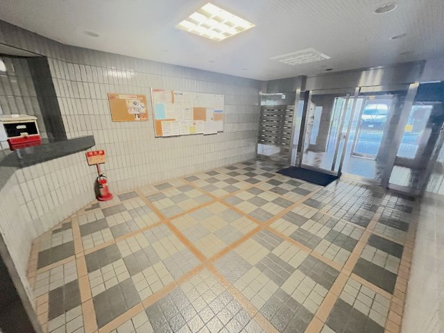 コアマンション老司のエントランス