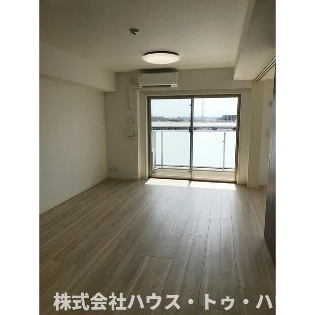 ラグゼナ流山おおたかの森の居間・リビング