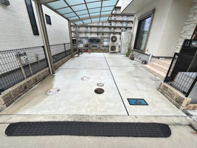 【駐車場】 | 曽根町２丁目　中古一戸建 | トイレ１階と２階の２ヶ所あります！忙しい朝や家族の多いご家庭も安心ですね♪