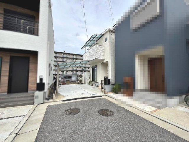 曽根町２丁目　中古一戸建の前面道路含む現地写真|【オール電化住宅】家計にも地球にも優しい住まいに気持ちも明るくなりますね！