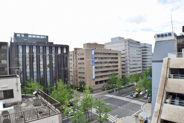 コスモリード大阪本町の展望