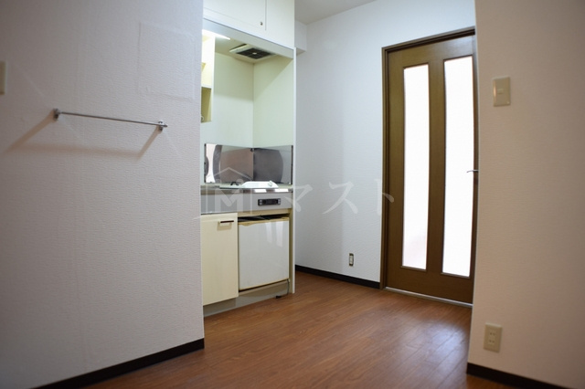 コスモリード大阪本町の内装