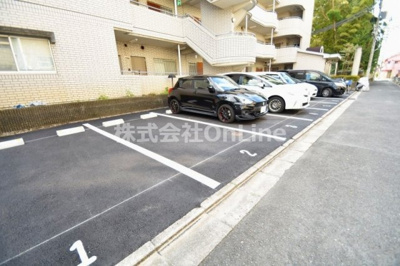 【駐車場】 | ラ・ボアコートin花園