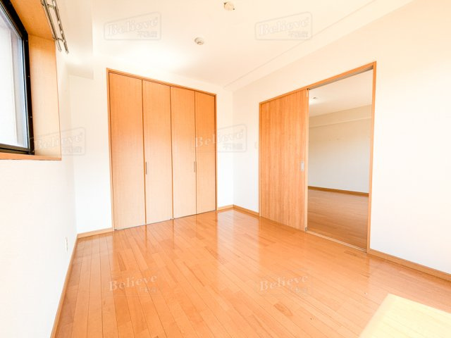 グラン・クリュ山川の寝室|クローゼット付の洋室です☆