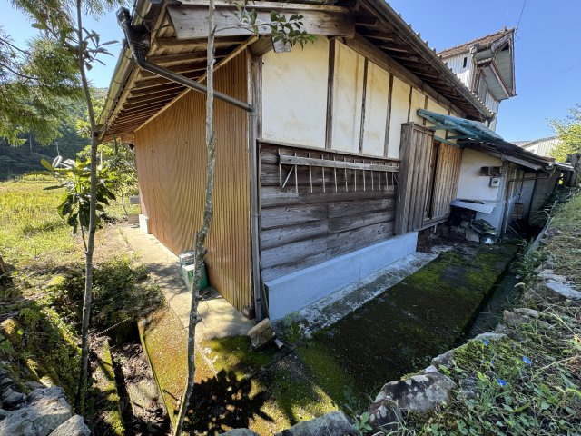 高岡郡佐川町加茂の外観|宅地の北東端から南西向きを撮影