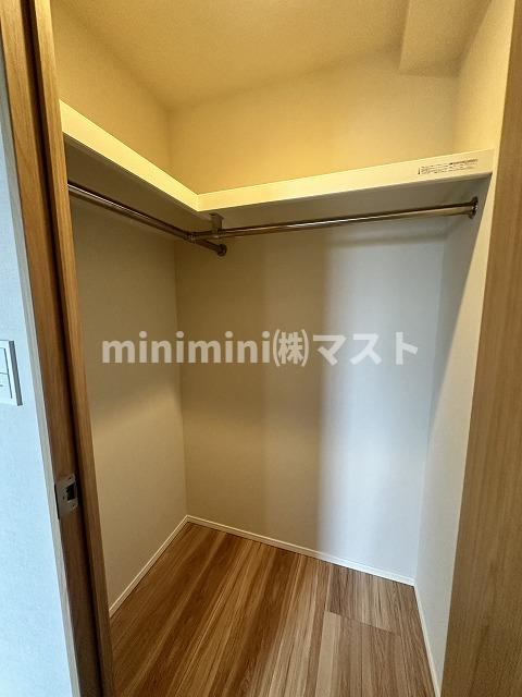 RJRプレシア南堀江の収納