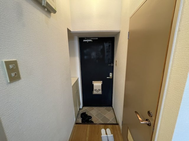 【玄関】 | 荒木ハイツ